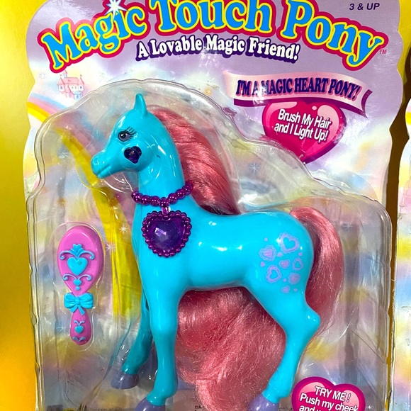 MAGIC TOUCH PONY VTG 90s MAGIC HEART PONY HEARTS LIGHT UP & BLINK BUNDLE OF 2 - Picture 5 of 16